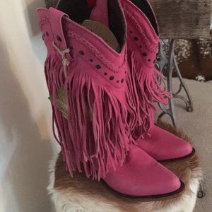 NWT Liberty Black Genuine Leather Lipstick Fringe